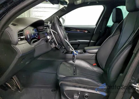 2023 Maserati Grecale Modena z USA, uszkodzony, nr VIN ZN682AVM5P7407701